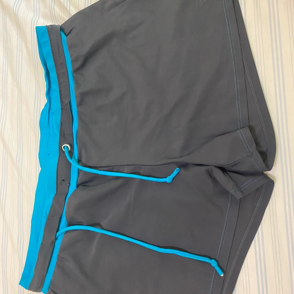 Swimming shorts